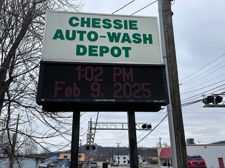 More Photos Of 701 Chestnut St, South Charleston Carwash For Sale