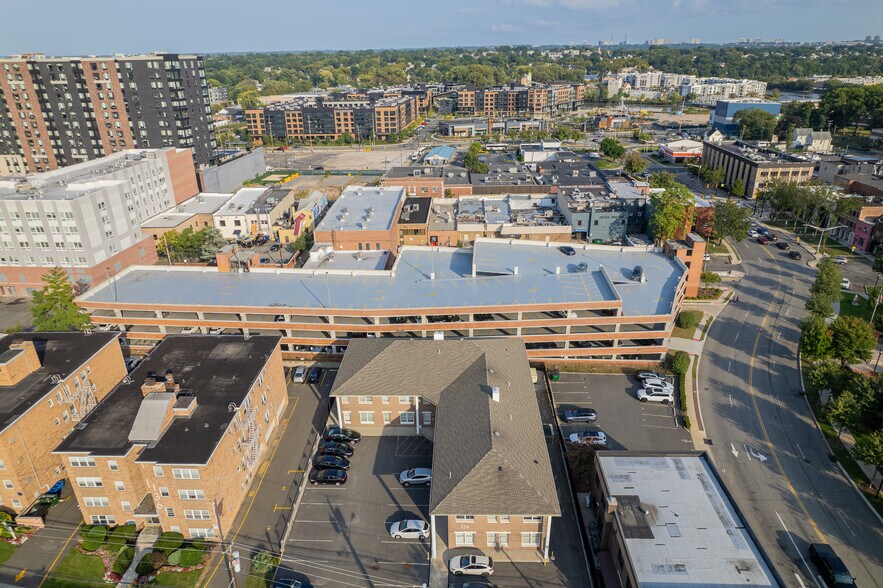 More Photos Of 126 State St, Hackensack Office For Sale