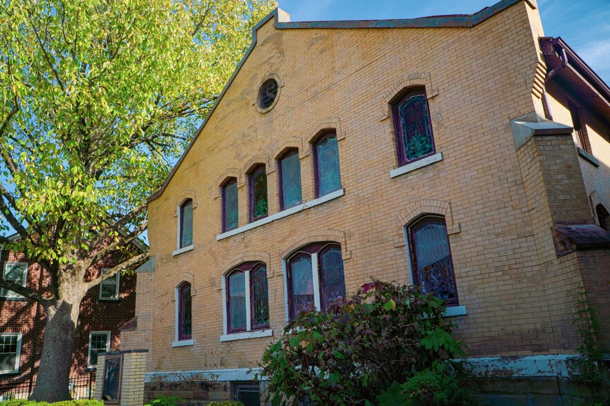More Photos Of 78 Martin Ave, Columbus Religious Facility For Sale