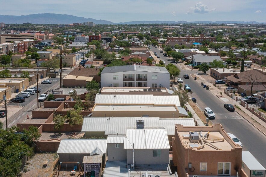 More Photos Of 615 Iron Ave SW, Albuquerque Apartments For Sale