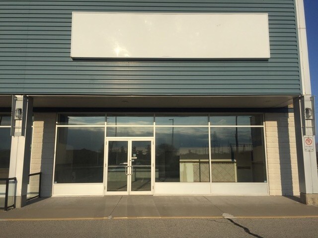 More Photos Of 1375 London Rd, Sarnia Storefront For Lease