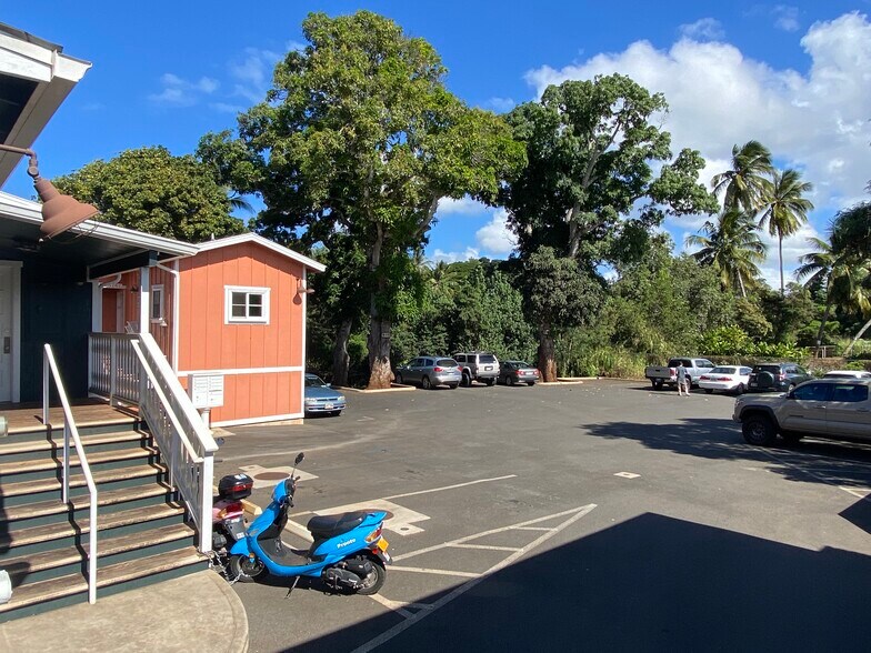 More Photos Of 66-528 Kamehameha Hwy, Haleiwa Storefront For Lease