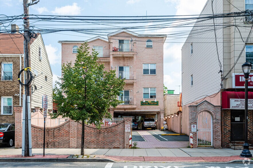 More Photos Of 1306 New York Ave, Union City Apartments For Sale