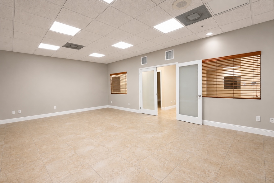 More Photos Of 20841 Johnson St, Pembroke Pines Warehouse For Lease