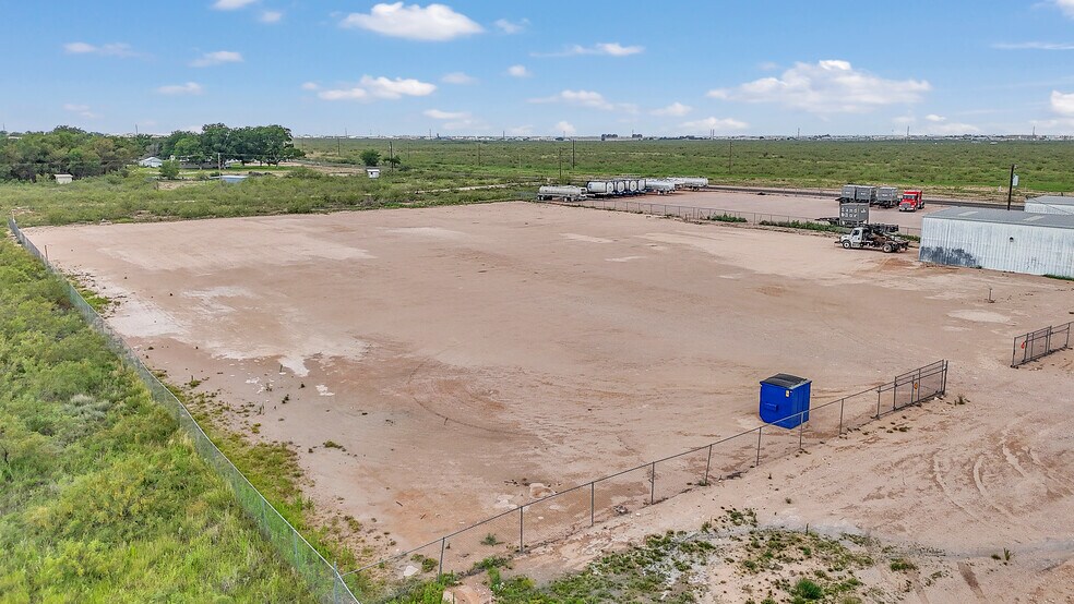 More Photos Of 5508 S FM 1788, Midland Warehouse For Sale