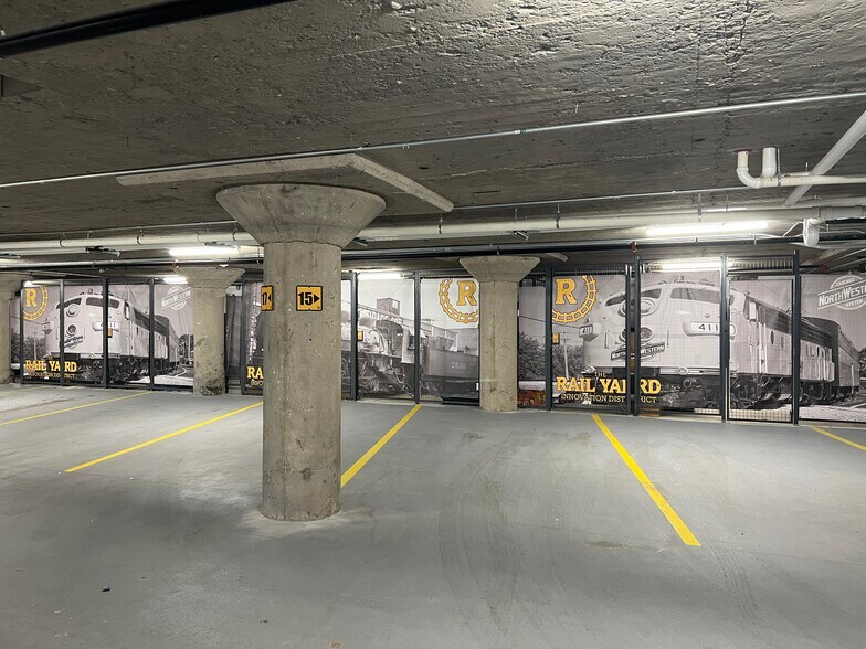 More Photos Of 540 N Broadway, Green Bay Office For Lease