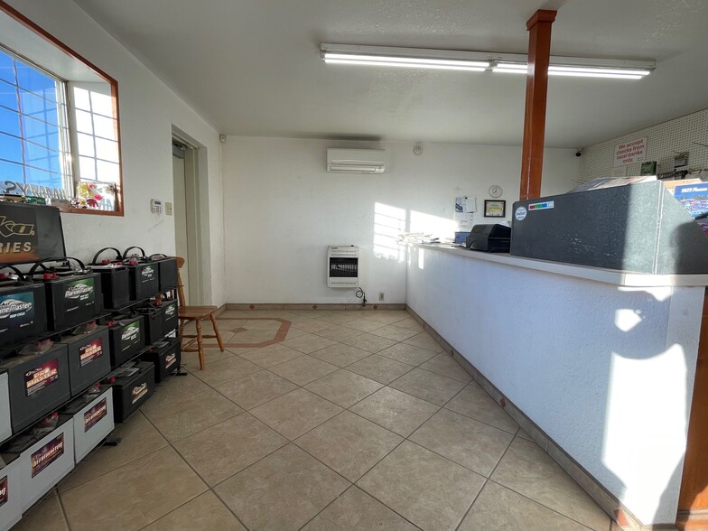 More Photos Of 700 N Gold Ave, Deming Specialty For Sale