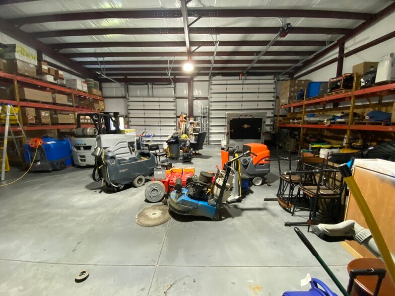 More Photos Of 3290 Airline Blvd, Portsmouth Research And Development For Sale