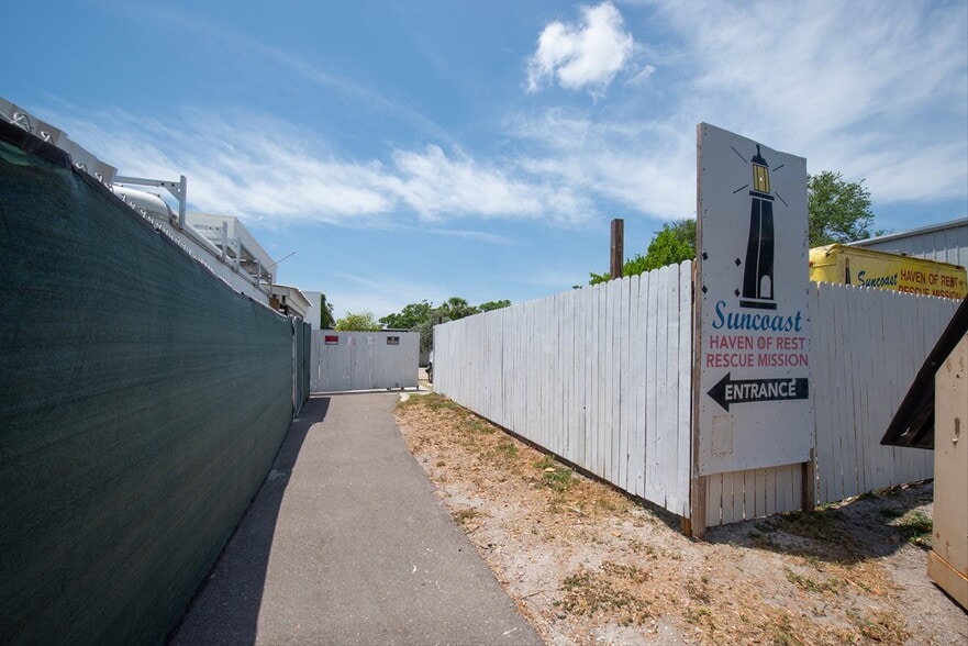 More Photos Of 1763 9th Ave N, Saint Petersburg Land For Sale