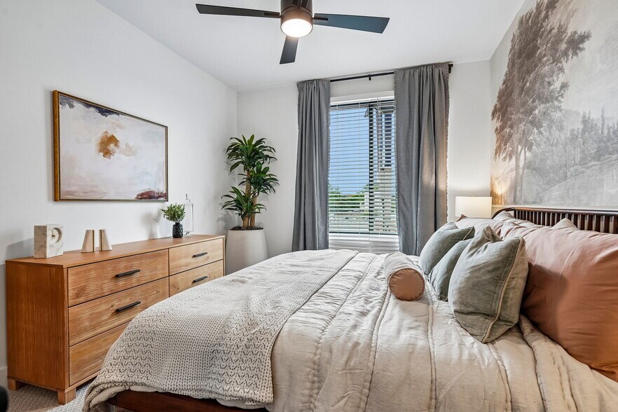More Photos Of 3558 Elm St, Atlanta Apartments For Lease