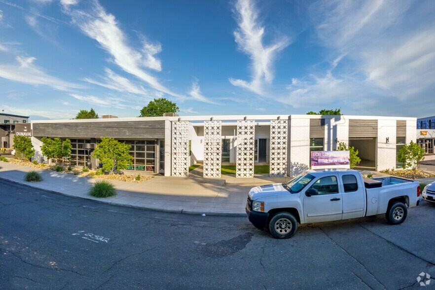 More Photos Of 2400-2406 Dunavant St, Charlotte Unknown For Lease