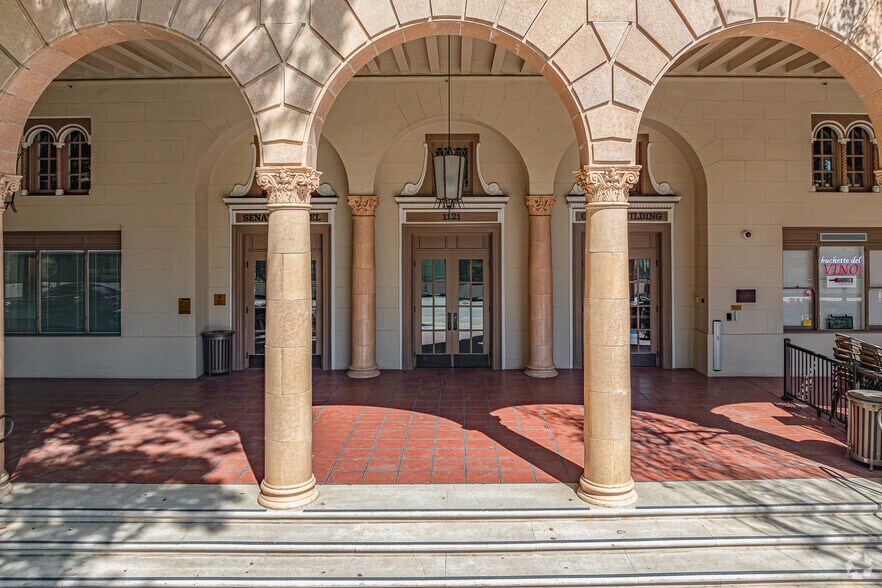 More Photos Of 1121 L St, Sacramento Office For Lease