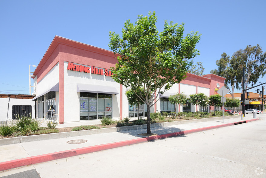 Primary Photo Of 7772 Garvey Ave, Rosemead Storefront For Sale