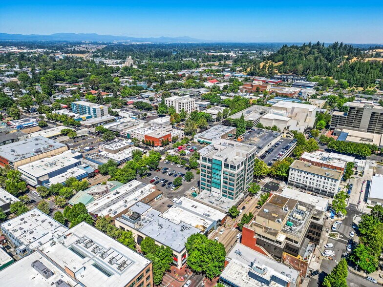 More Photos Of 45 W Broadway, Eugene Storefront Retail Residential For Sale