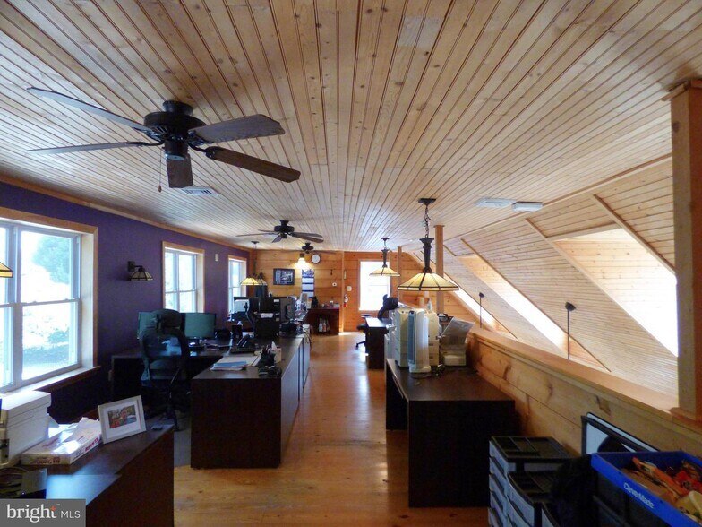 More Photos Of 509 Woodstown Rd, Swedesboro Unknown For Lease