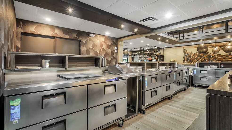 More Photos Of 2220 N University Dr, Fort Lauderdale Restaurant For Sale