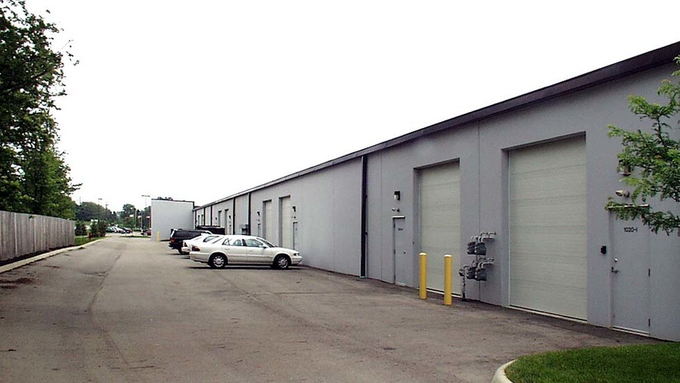 More Photos Of 1020 Taylor Station Rd, Gahanna Showroom For Lease