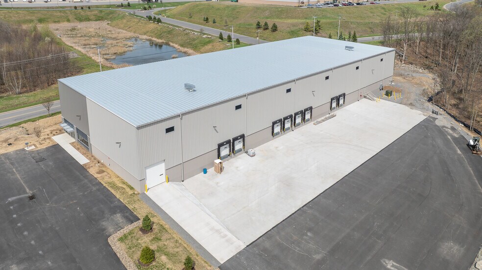 More Photos Of 485-495 Research Dr, Pittston Township Warehouse For Lease