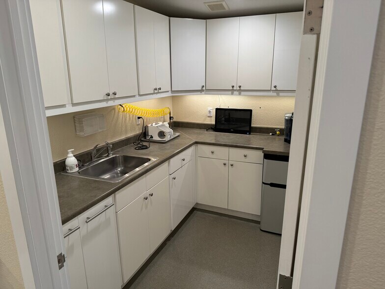 More Photos Of 56620 E Colfax Ave, Strasburg Storefront Retail Office For Sale