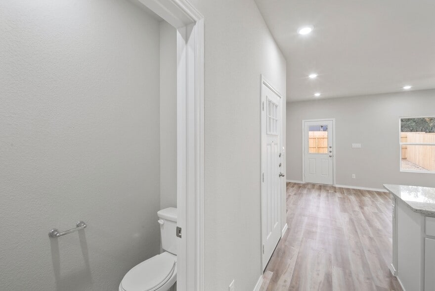 More Photos Of 3501 Renfro St, Burleson Apartments For Sale