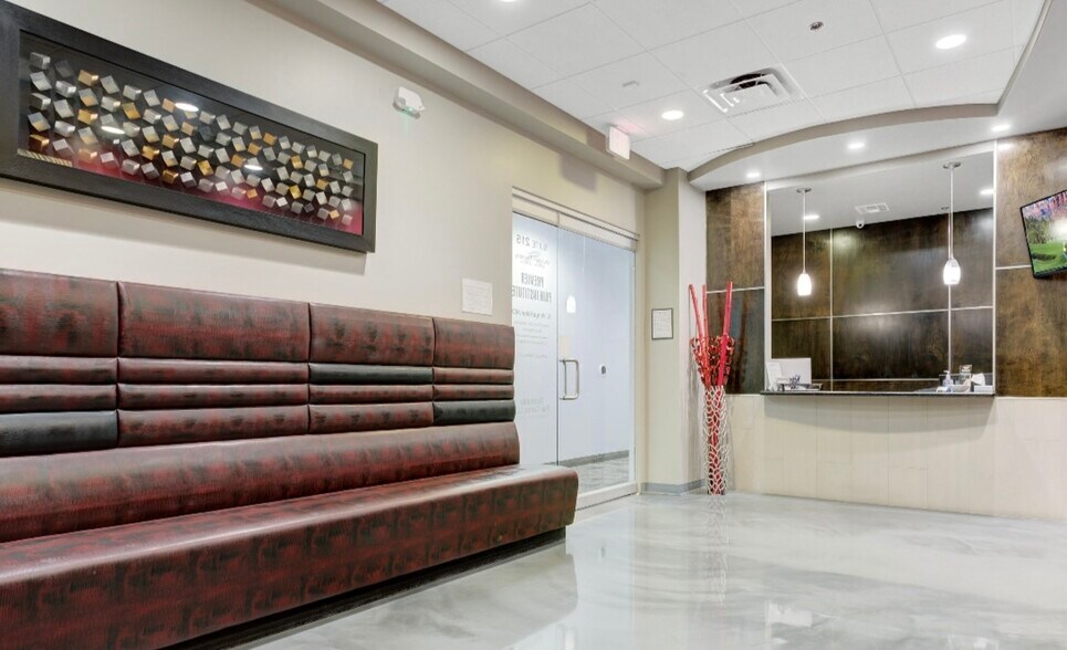 More Photos Of 7010 E Chauncey Ln, Phoenix Medical For Sale