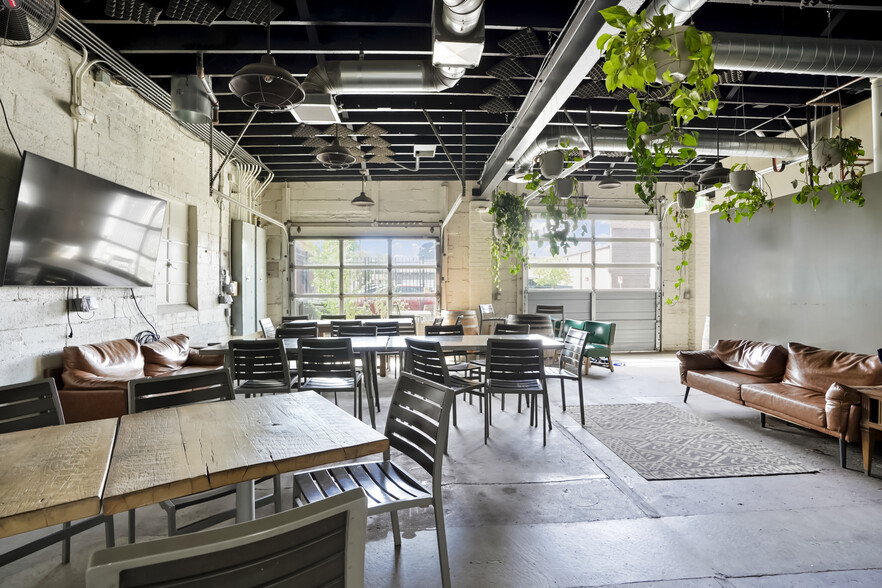 More Photos Of 470 Broadway, Denver Restaurant For Lease