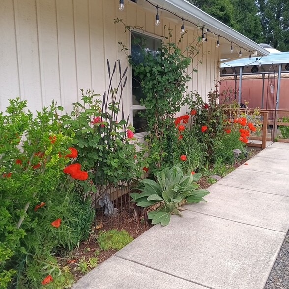 More Photos Of 87991 Territorial Rd, Veneta Hospitality For Sale
