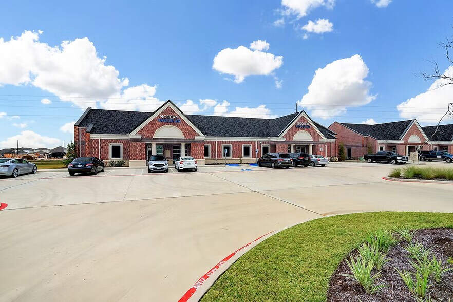 Primary Photo Of 7103 S Peek Rd, Richmond Medical For Sale