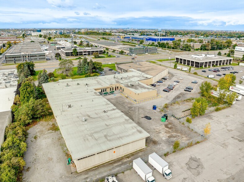 More Photos Of 6320-6380 Ch de la Côte-de-Liesse, Montréal Distribution For Lease