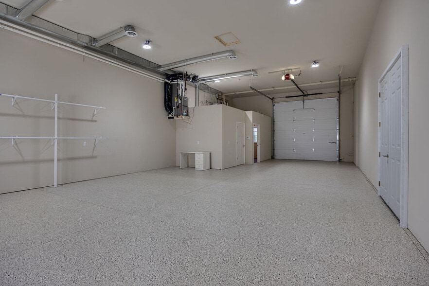 More Photos Of 4337 Duraform Ln, Windsor Warehouse For Sale