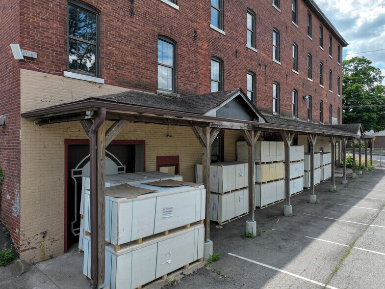 More Photos Of 35 Oakland St, Manchester Warehouse For Sale
