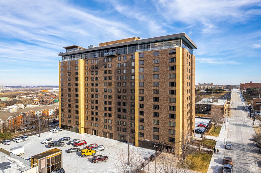 More Photos Of 700 E 8th St, Kansas City Apartments For Lease
