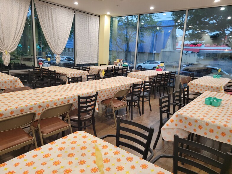 More Photos Of 3541 156th St, Flushing Flex For Sale