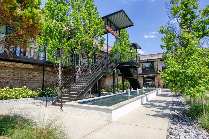 More Photos Of 1000 Marietta St NW, Atlanta Office For Lease