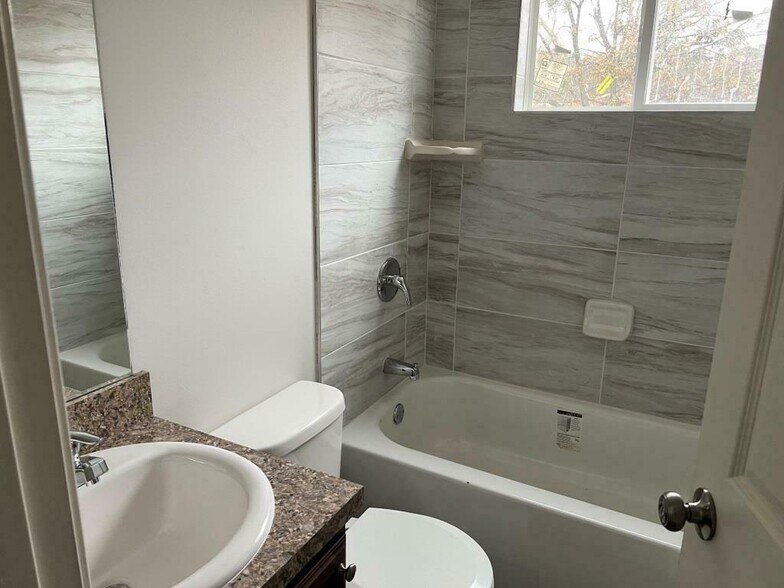 More Photos Of 3751 Martin Luther King Jr Dr SW, Atlanta Apartments For Sale