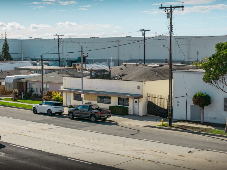 More Photos Of 16301 S Broadway St, Gardena Service For Sale