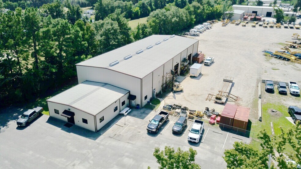 Primary Photo Of 1120 FM 3083, Conroe Warehouse For Lease