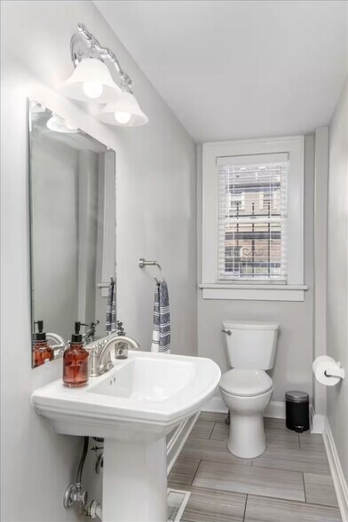 More Photos Of 507 S 4th St, Columbus Multifamily For Sale