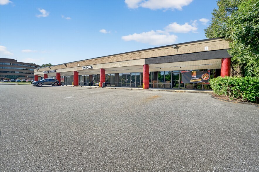 More Photos Of 7304 Parkway Dr, Hanover Freestanding For Lease