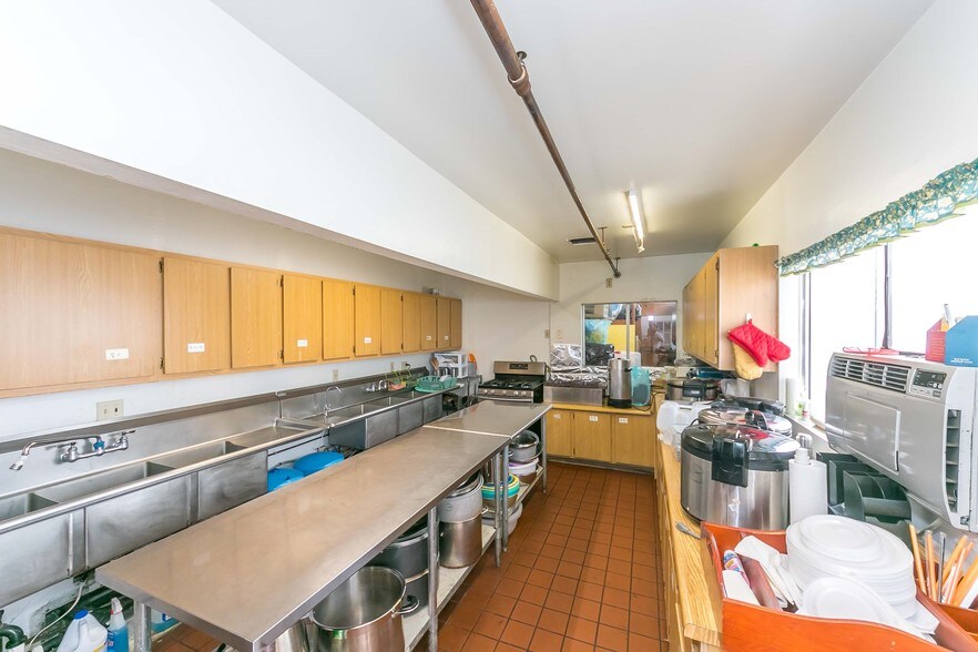 More Photos Of 13522 Goldenwest St, Westminster Religious Facility For Sale