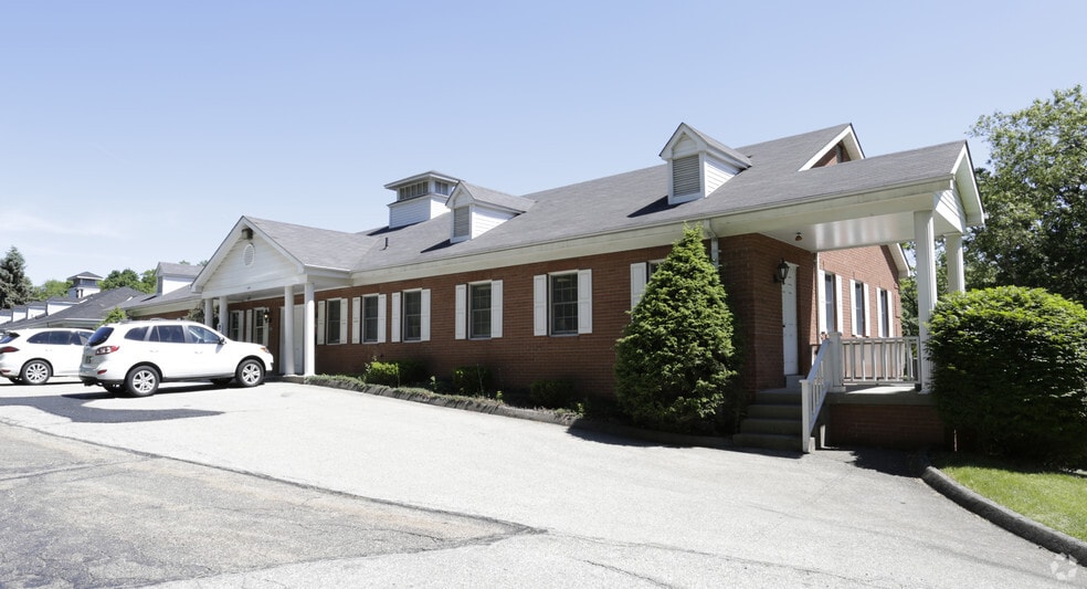 More Photos Of 4280 Old William Penn Hwy, Monroeville Office For Lease