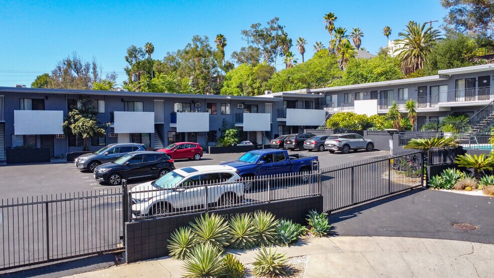 More Photos Of 200 S Avenue 59, Los Angeles Apartments For Sale