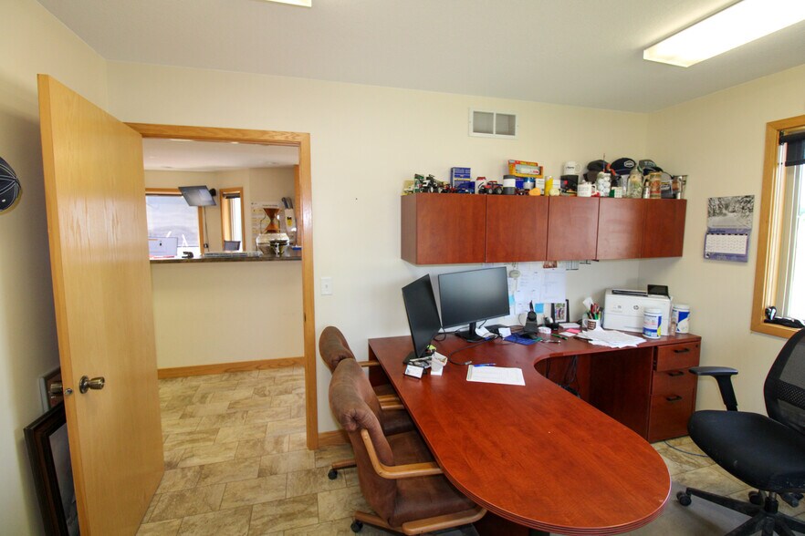 More Photos Of 107 8th Ave SW, Kasson Specialty For Sale