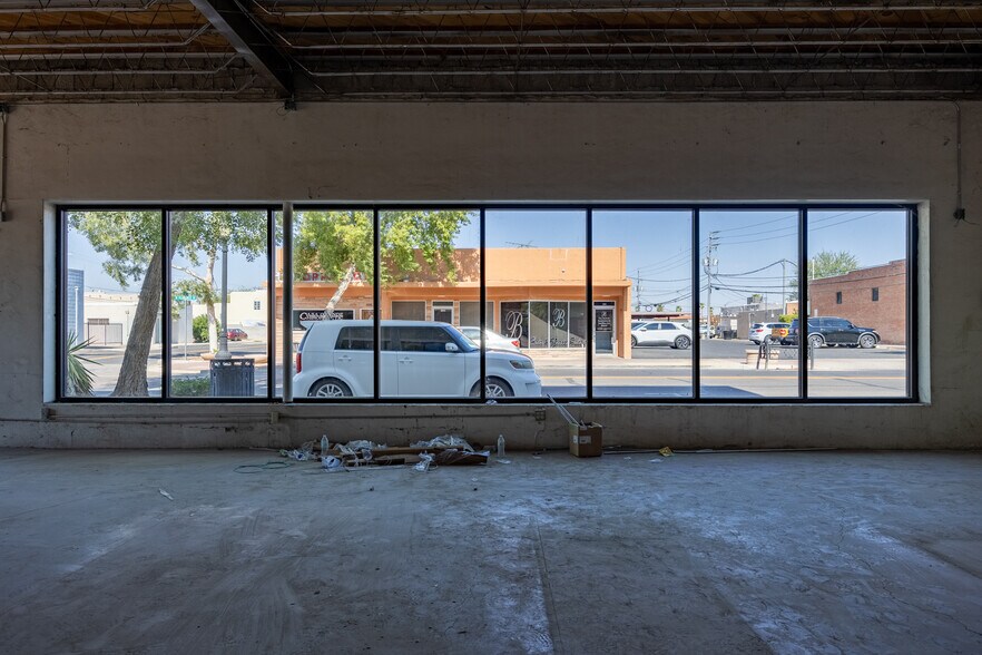 More Photos Of 200 N Florence St, Casa Grande Storefront For Sale
