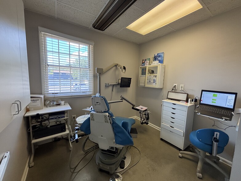 More Photos Of 2 Talon Ct, Sewell Office Residential For Sale