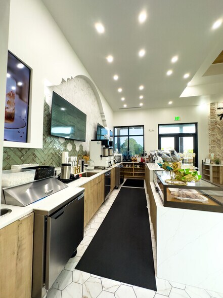 More Photos Of 12272 US Highway 98 W, Miramar Beach Office For Sale