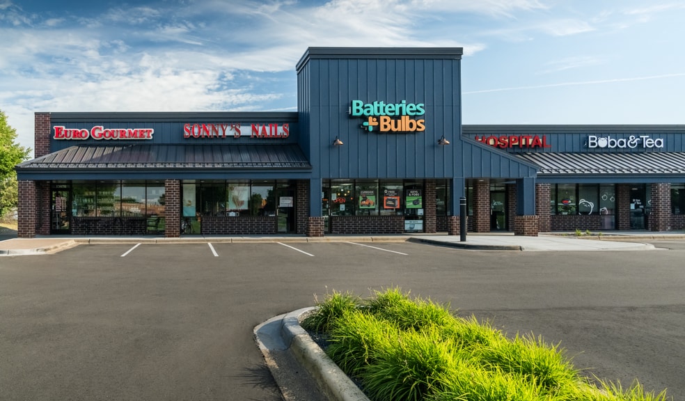 More Photos Of 13540-13670 Weaver Lake Rd, Maple Grove Unknown For Lease
