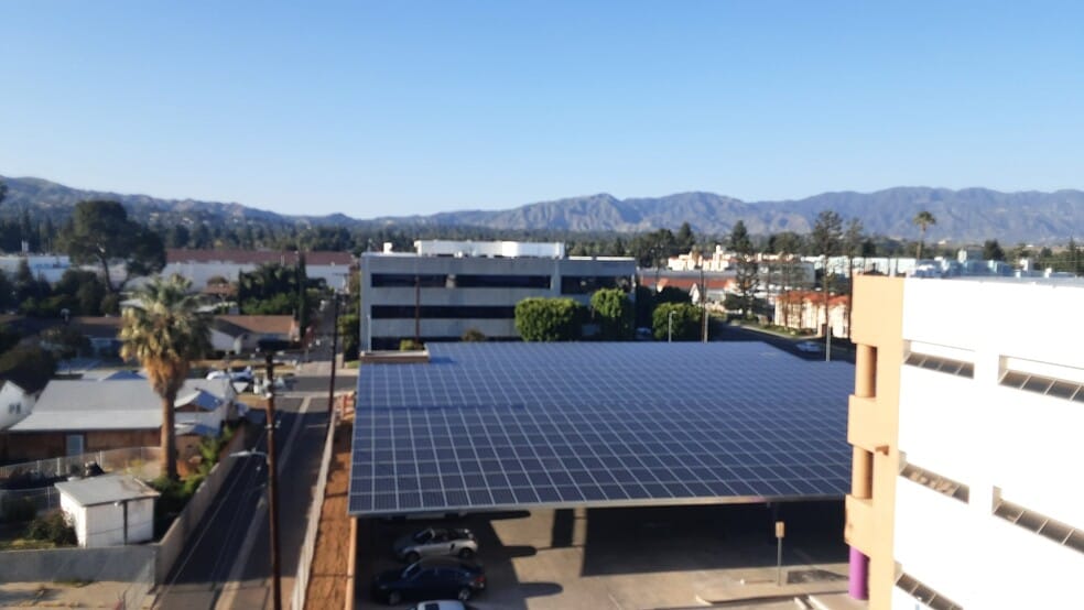 More Photos Of 10515 Balboa Blvd, Granada Hills Medical For Lease