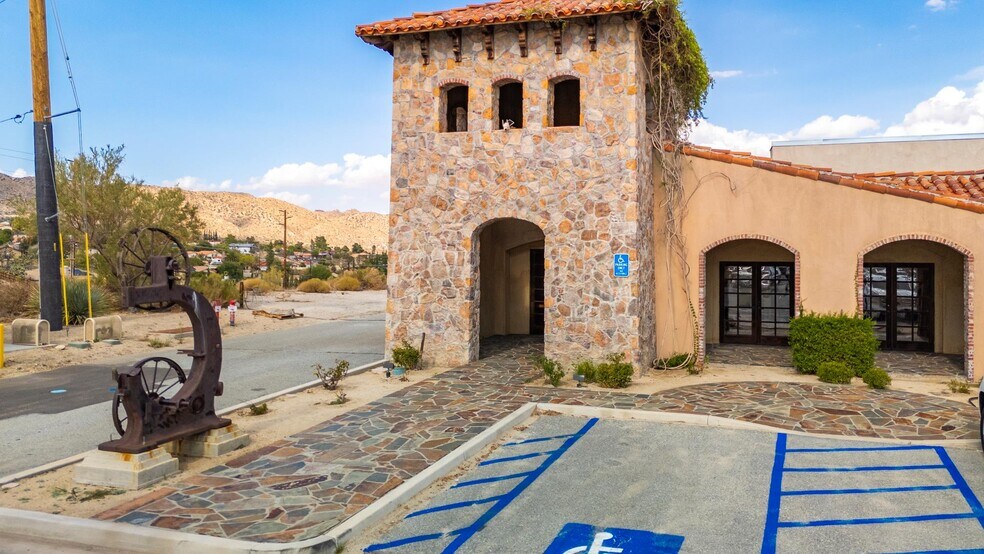 More Photos Of 54465 29 Palms Highway, Yucca Valley Warehouse For Sale