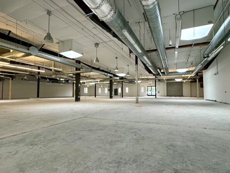 More Photos Of 6300-6370 Hollister Ave, Goleta Research And Development For Lease